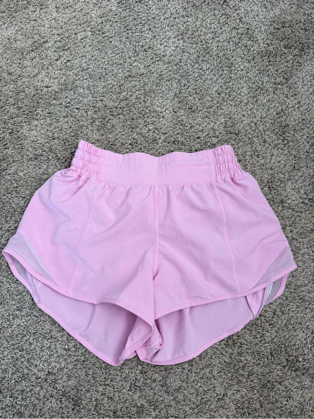 lululemon hotty hot shorts high rise 2.5” size 4